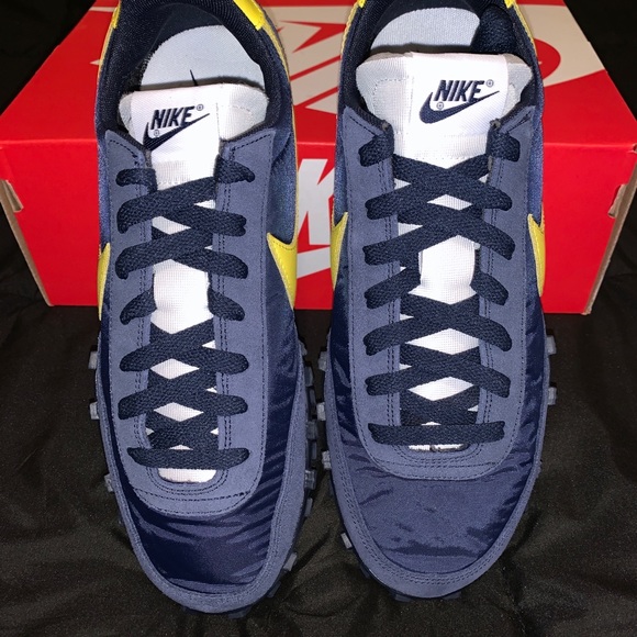 NEW Nike Waffle Racer Obsidian - Picture 3 of 5
